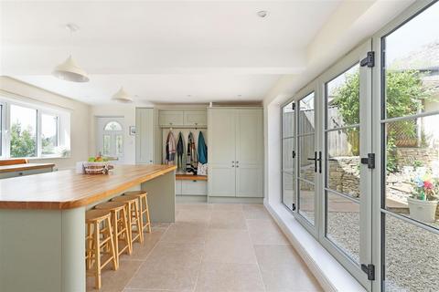 4 bedroom detached house for sale, The Lane, Randwick, Stroud