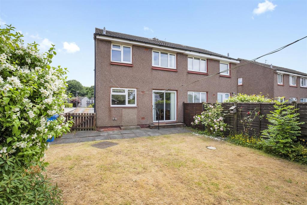 22 Broom Grove 25.jpg