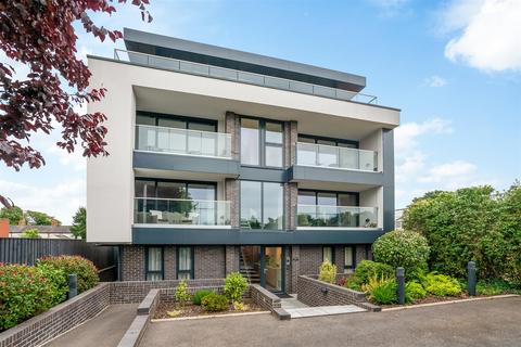 3 bedroom apartment for sale, Swans Nest Lane, Stratford-Upon-Avon CV37