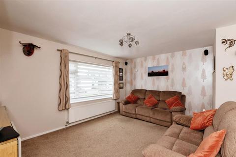 3 bedroom semi-detached house for sale, Bilton Road, Hadleigh SS7