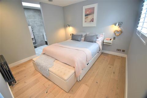 10 Hillside, Portbury, Bristol, BS20 7UD