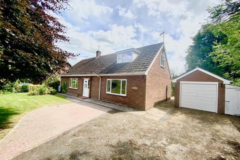 4 bedroom detached house for sale, Maesllwyn Lane, Bronington,