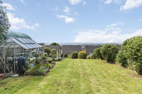 54 Chartwell Drive, Bradford, BD6 3DA