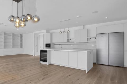 5 bedroom detached house to rent, Copse Hill, Wimbledon, SW20
