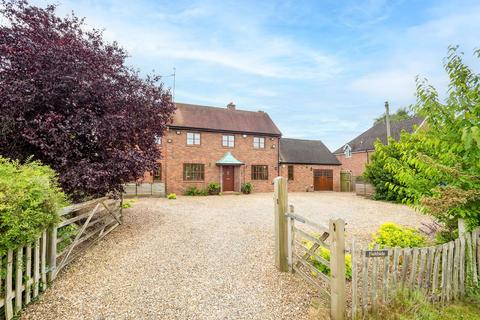 4 bedroom detached house for sale, Wixford, Alcester