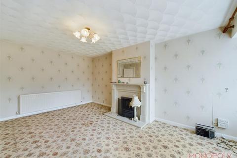 3 bedroom semi-detached bungalow for sale, Ffordd Alun, Wrexham