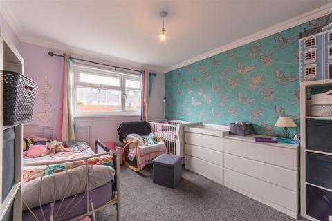 15 Brynglas, Hollybush, Cwmbran, NP44 7LG