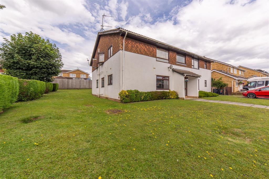 1 Kent Close-9.jpg