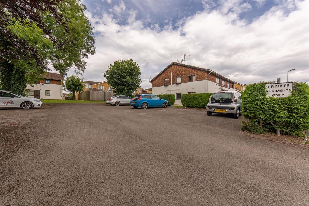 1 Kent Close-10.jpg