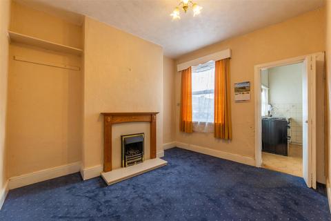 3 bedroom terraced house for sale, South Street, Pontypool NP4