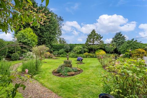 3 bedroom detached house for sale, Green Lane, Wolverhampton WV7