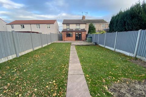 3 bedroom semi-detached house to rent, Mansfield Road, Clowne, Chesterfield