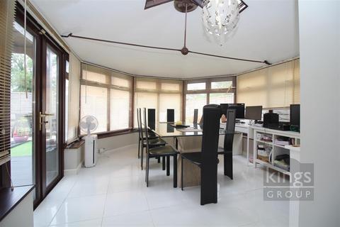 55 Pytt Field, Harlow, CM17 9AA