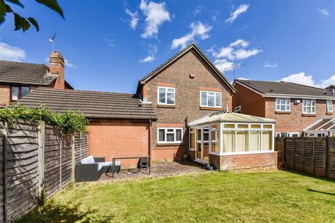 3 bedroom detached house for sale, Clanfield, Hampshire