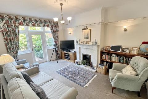 142 Swanshurst Lane, Birmingham, B13 0AN