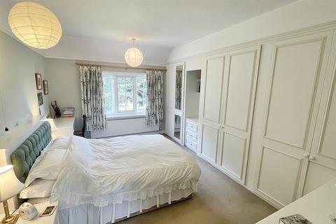 142 Swanshurst Lane, Birmingham, B13 0AN