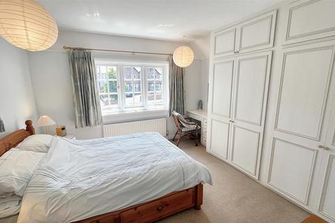 142 Swanshurst Lane, Birmingham, B13 0AN