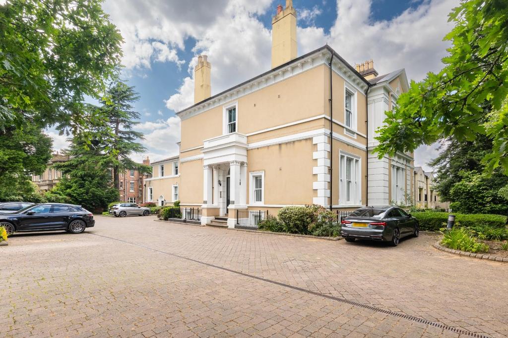 Northumberland Road, Leamington Spa 2 bed apartment for sale £340,000