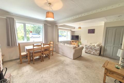 3 bedroom semi-detached house for sale, Hall Lane, Whitwick LE67