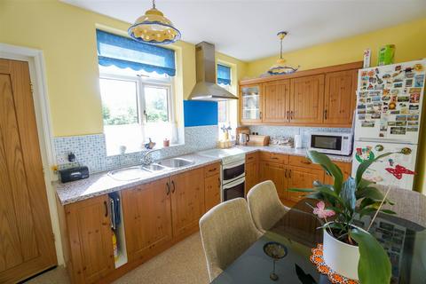 24 Callis Road, Bolton, BL3 5QA
