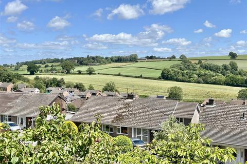 3 bedroom detached house for sale, The Crescent, Mitcheldean GL17