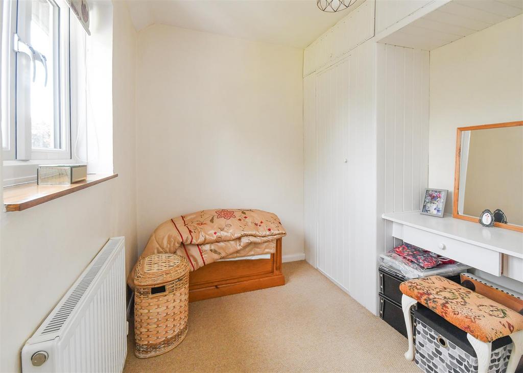 164 Cornwall Road - Bedroom 3.jpg