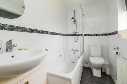 164 Cornwall Road, Wolverhampton, WV6 8UZ