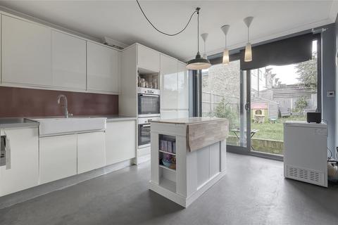 16 Manor Road, Chelmsford, CM2 0EP