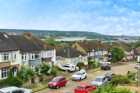 3 bedroom semi-detached house for sale, Ravenswood Avenue, Rochester