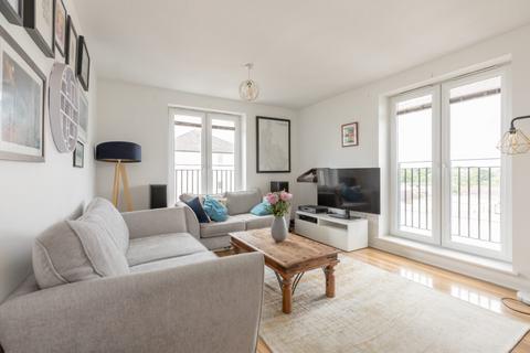Flat 14, 1 Flaxmill Place, Edinburgh, EH6 5QU
