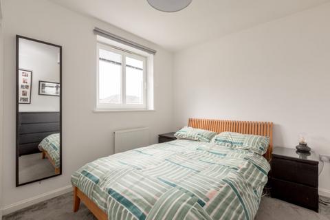Flat 14, 1 Flaxmill Place, Edinburgh, EH6 5QU