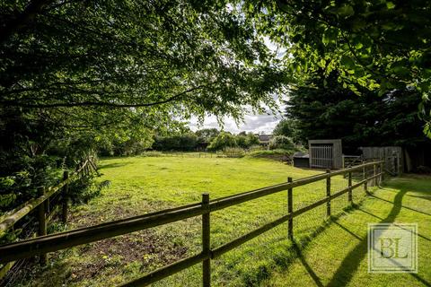 5 bedroom detached house for sale, Hadleigh Road, Stratford St. Mary, Colchester, CO7