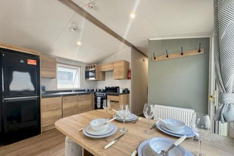 2 bedroom static caravan for sale, Nr Battle, St Leonards on Sea TN37