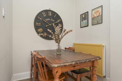 71/2 Comiston Road, Edinburgh, EH10 6AG