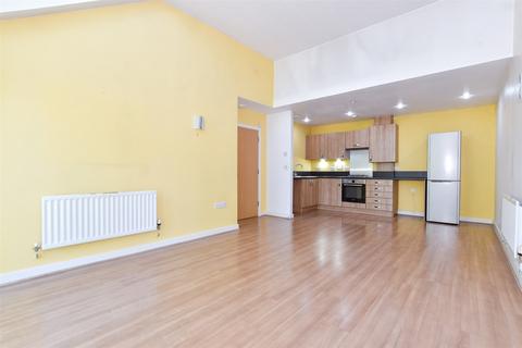 2 bedroom apartment for sale, Clock House Rise, Coxheath, Maidstone, Kent