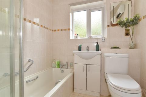 3 bedroom terraced house for sale, Catherine Street, Rochester, Kent