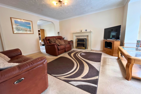 4 bedroom detached house for sale, Hanover Gardens, Cullompton, Devon