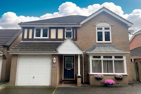 4 bedroom detached house for sale, Hanover Gardens, Cullompton, Devon