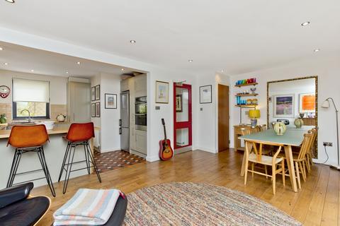 4 Upper Damside, Edinburgh, EH4 3UG
