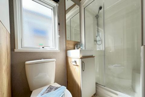 2 bedroom static caravan for sale, Nr Battle, St Leonards on Sea TN37