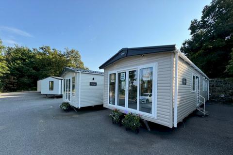 2 bedroom static caravan for sale, Nr Battle, St Leonards on Sea TN37