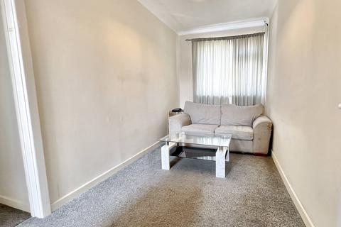 1 bedroom flat to rent, Conway Road, Newport NP19