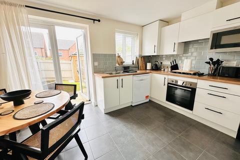 3 bedroom townhouse for sale, Blockley Road, Broughton Astley, LE9