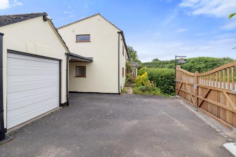 4 bedroom detached house for sale, Moseley Road, Worcester WR2