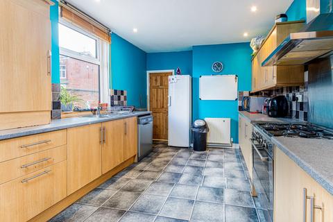 3 bedroom end of terrace house for sale, Taylors Road, Stretford, Manchester, M32
