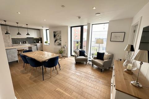 3 bedroom penthouse to rent, Radium Street, Ancoats, M4