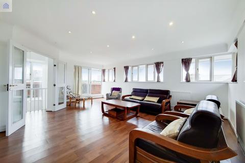 4 bedroom maisonette to rent, 110 Lisson Grove, London NW1