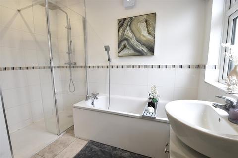 162 Bedonwell Road, Bexleyheath, DA7 5PX