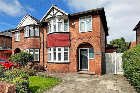 3 bedroom semi-detached house for sale, St. Georges Avenue, Timperley