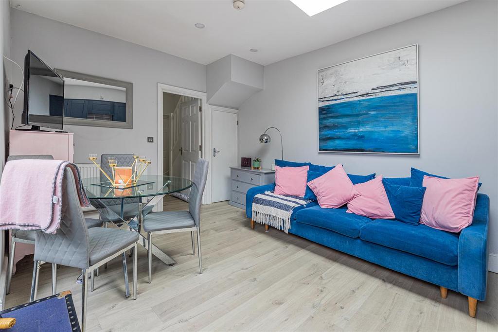 Penylan Road 15, 2-6.jpg